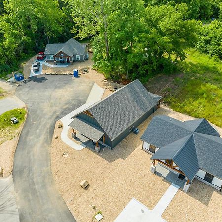 New Ozark Oasis Luxe Cabin Retreat With Hot Tub Hollister Εξωτερικό φωτογραφία