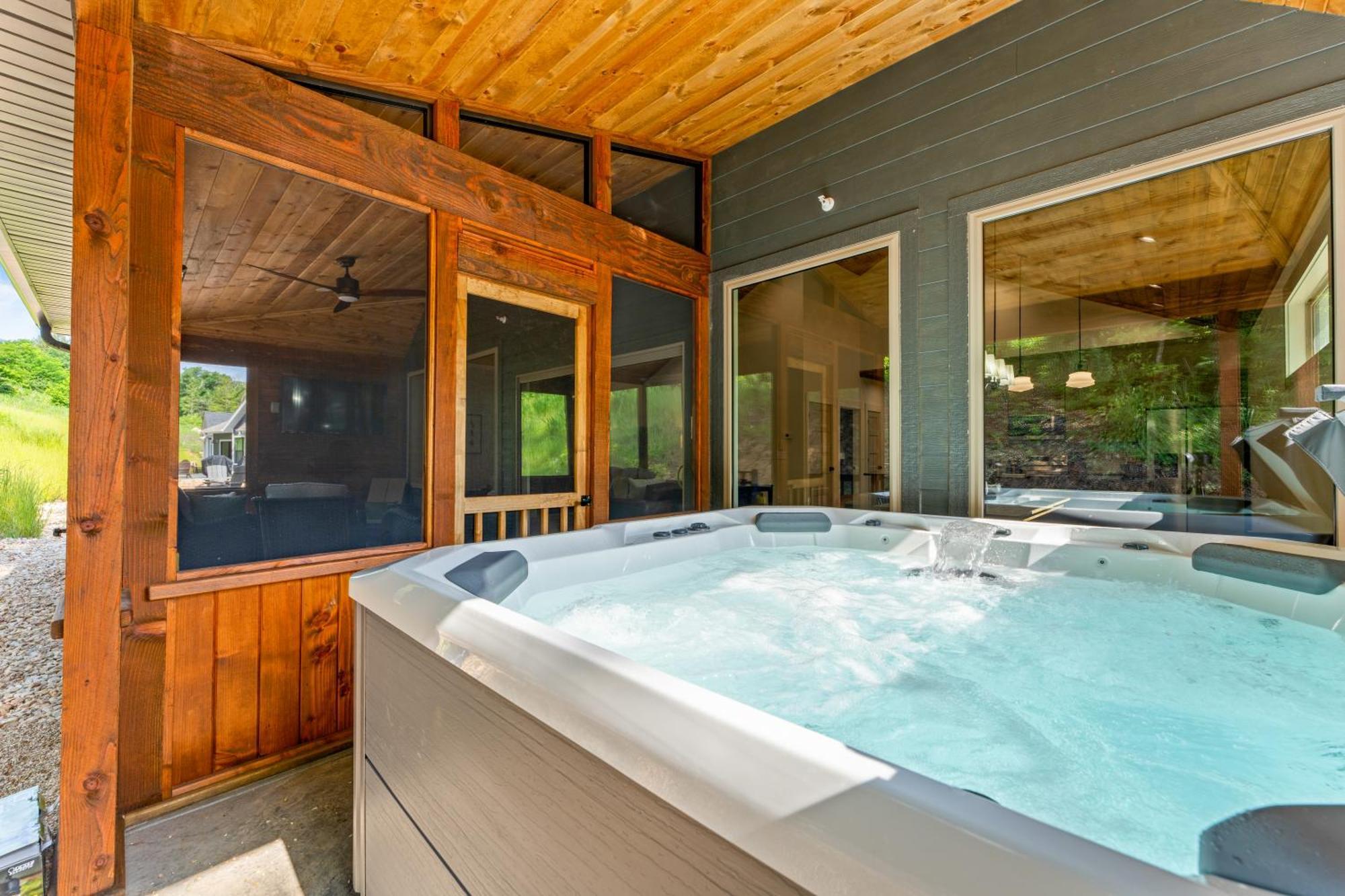 New Ozark Oasis Luxe Cabin Retreat With Hot Tub Hollister Εξωτερικό φωτογραφία