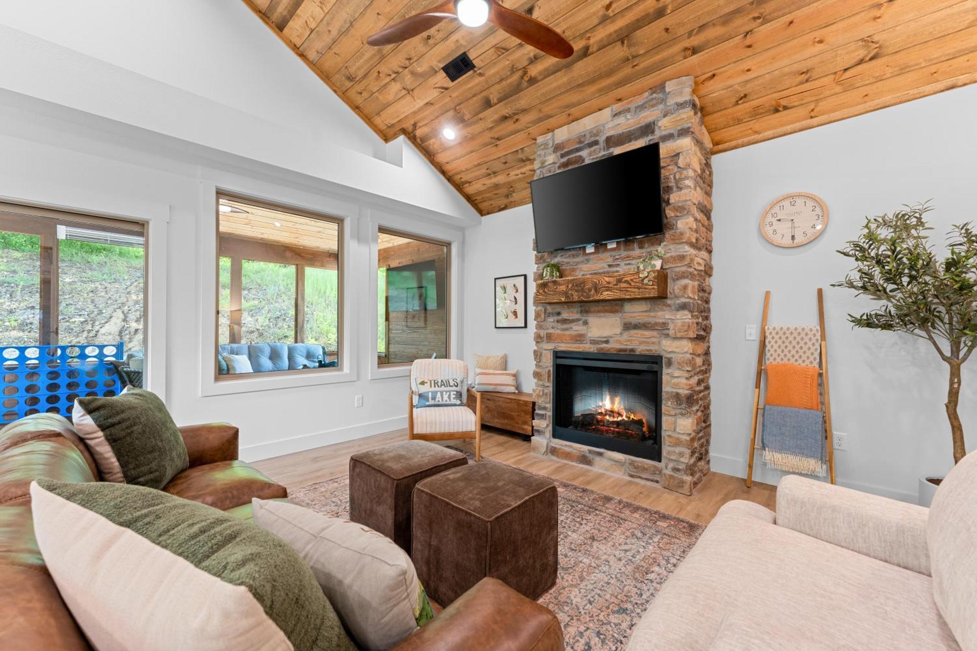 New Ozark Oasis Luxe Cabin Retreat With Hot Tub Hollister Εξωτερικό φωτογραφία