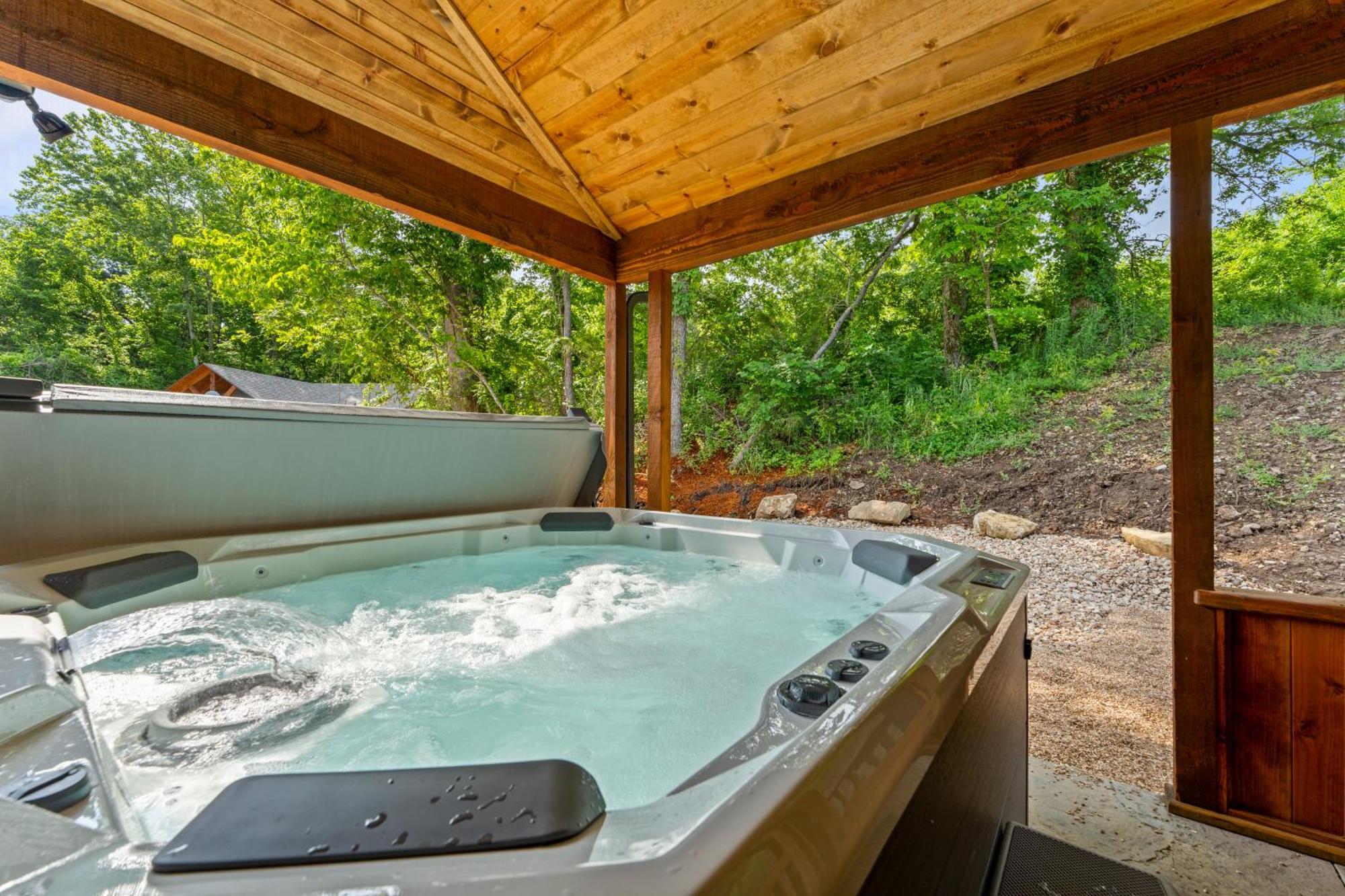 New Ozark Oasis Luxe Cabin Retreat With Hot Tub Hollister Εξωτερικό φωτογραφία