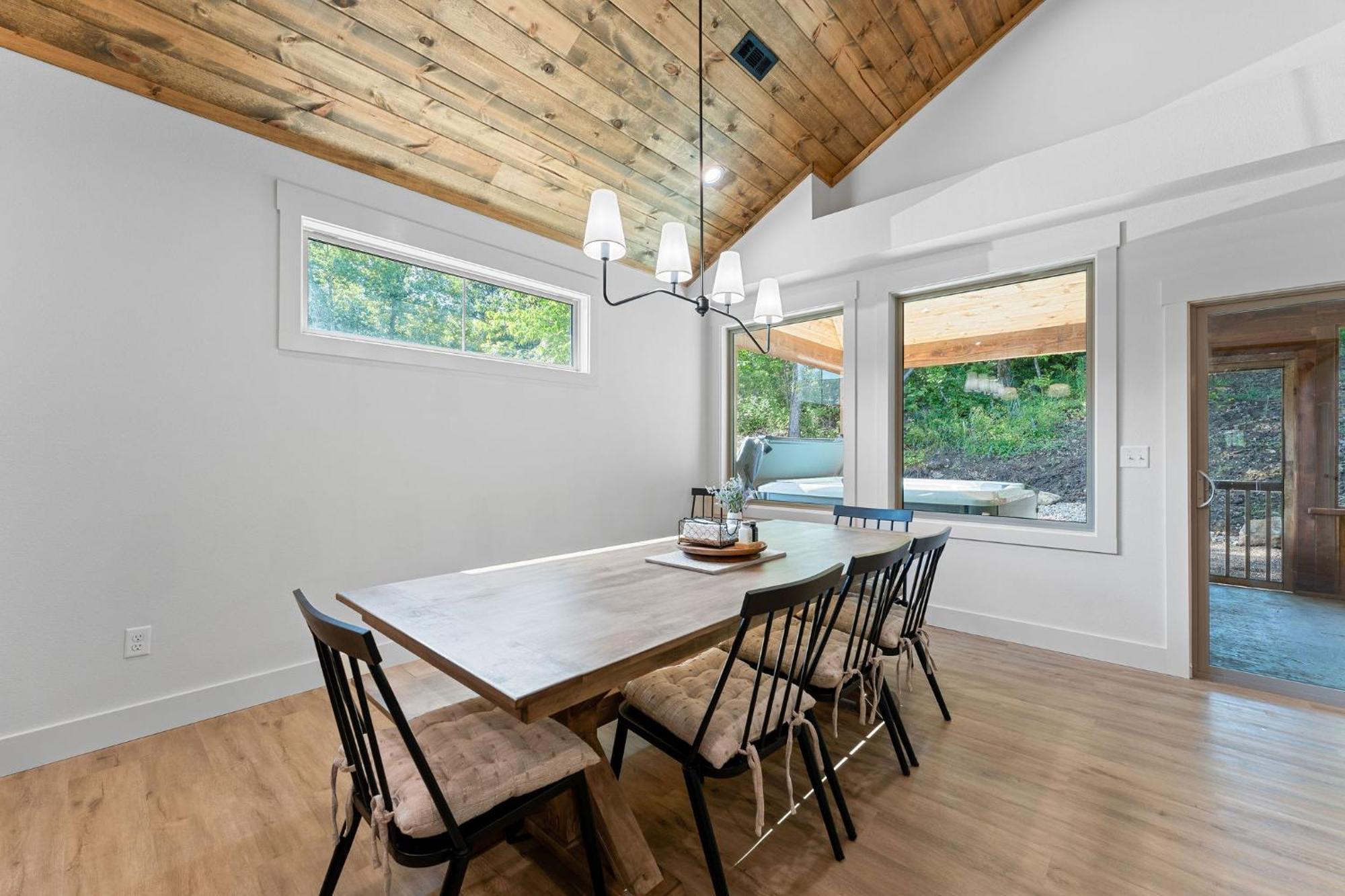 New Ozark Oasis Luxe Cabin Retreat With Hot Tub Hollister Εξωτερικό φωτογραφία